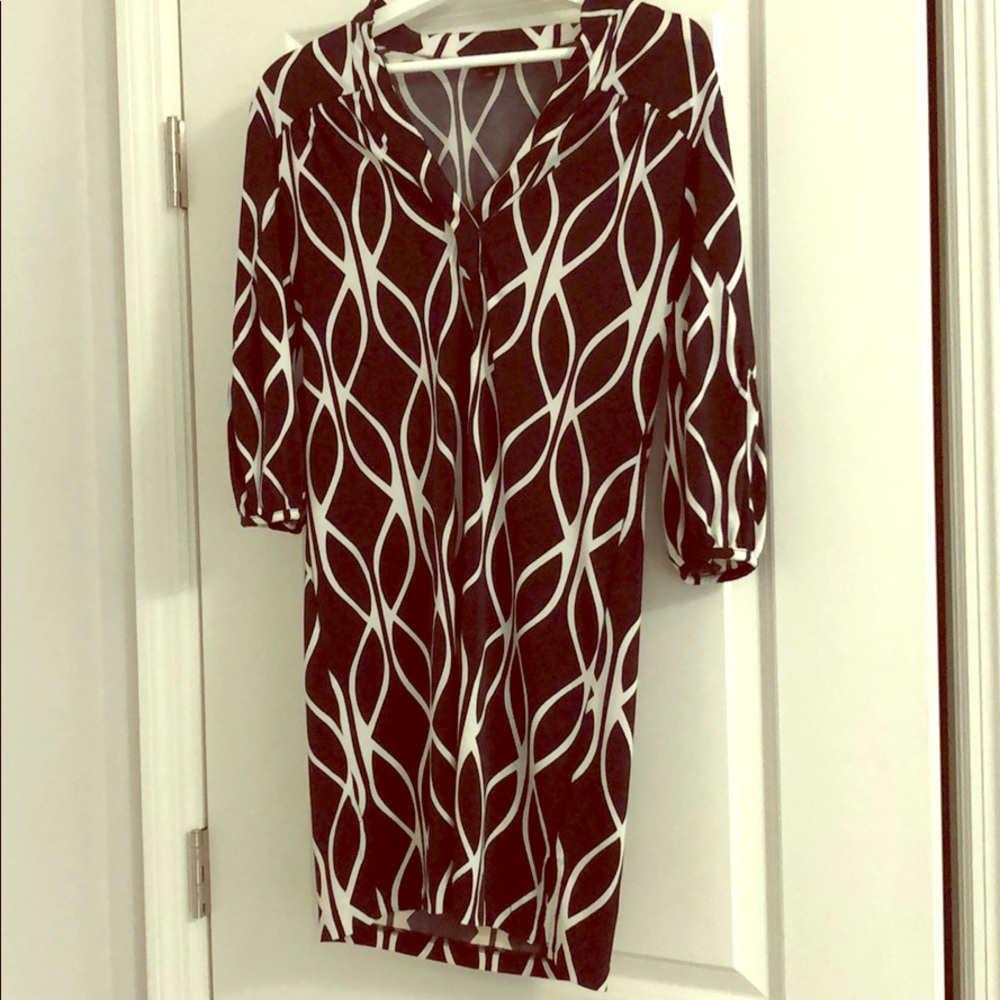 Black and White Banana Republic Tunic Dress/Blouse